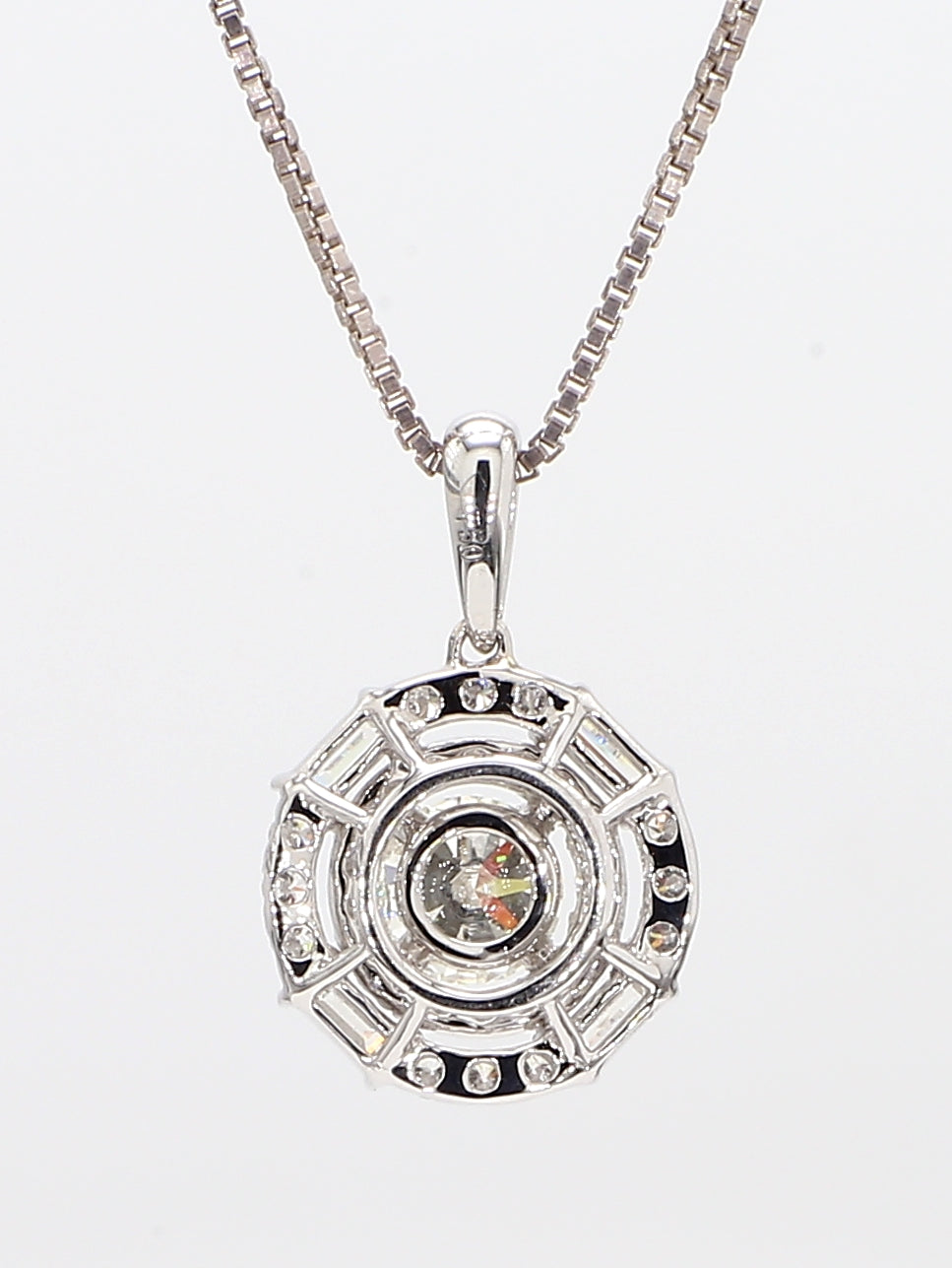 white diamond baguettes & round pendant necklace 0.93 carat