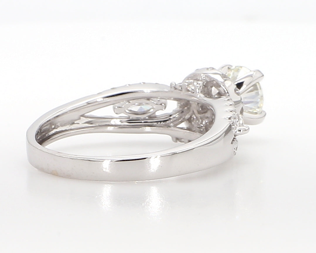 white diamond marquise and round engagment ring 1.01 carat
