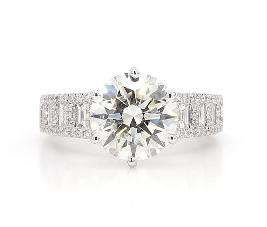 Exceptional Round Diamond Engagement Ring  3.88 Carat