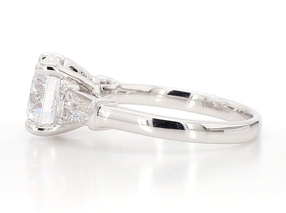 Exceptional Round Diamond Engagement Ring 3.39 Carat