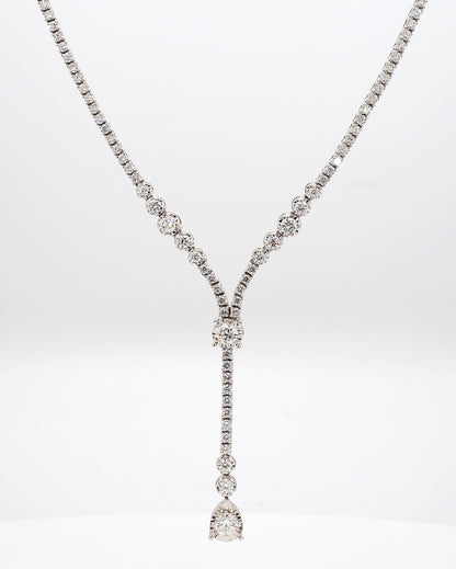 DIAMOND NECKLACE 4.01 Carat