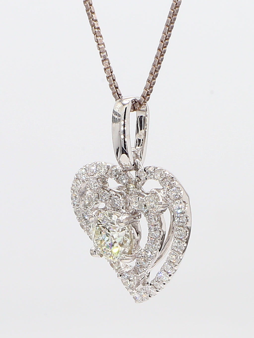 heart white diamond pendant necklace 1.16 carat