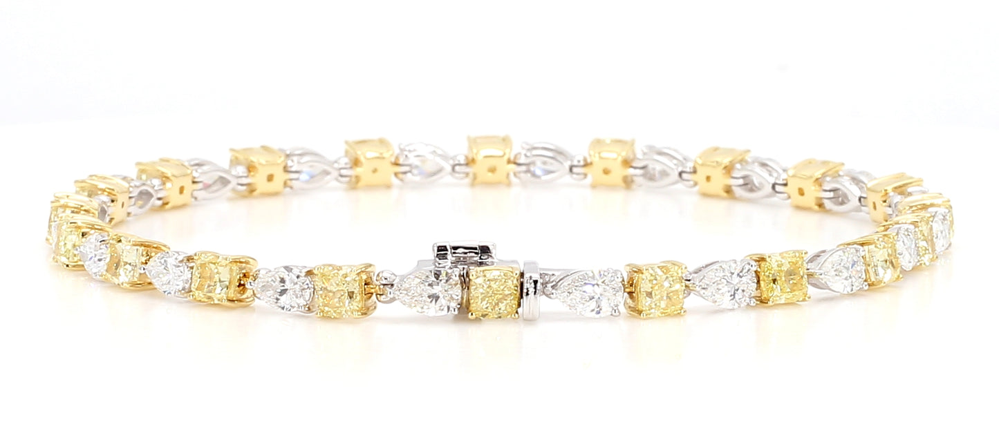 fancy yellow & white diamonds bracelet 7.12 carat