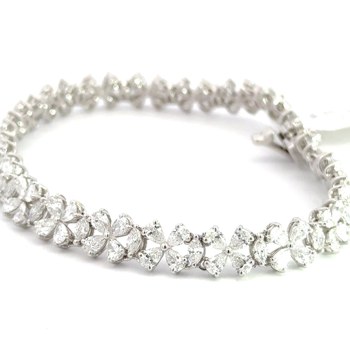 pear and marquise bracelet (7.18 ct)